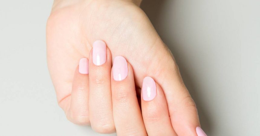 Schone Fingernagel Sorgen Sie Fur Die Nagelhaut Der Superstars