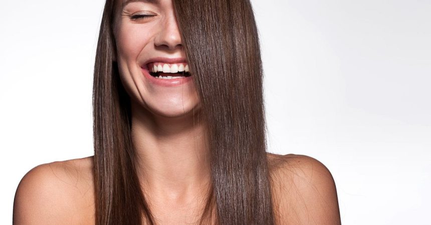 Methoden für glatte und glanzvolle Haare